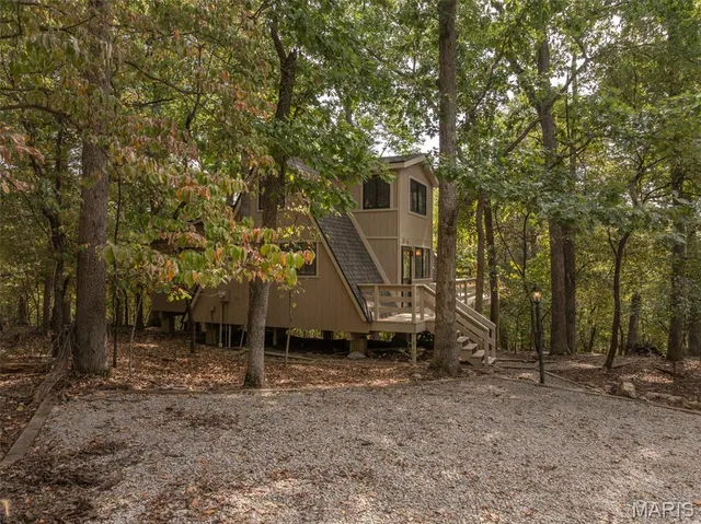 $375,000 | 834 Mitten Ridge Drive, Innsbrook, MO 63390