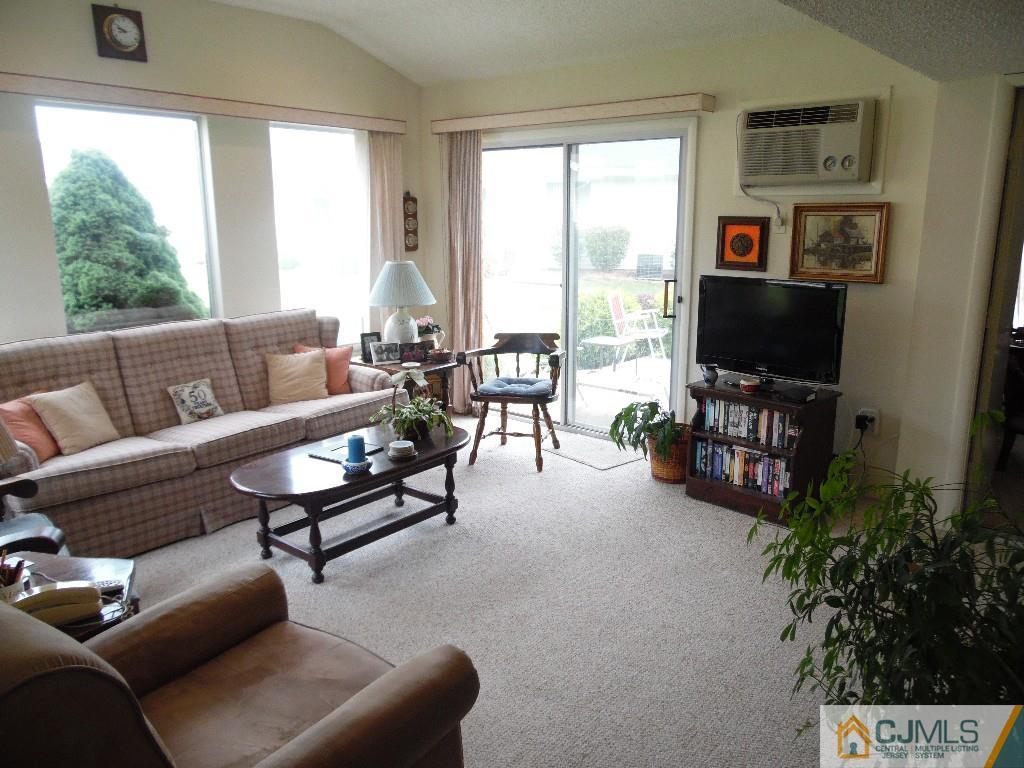 828 B Deal Road Monroe Township, NJ 08831 - Photo 13 of 22 Gallery Image 13