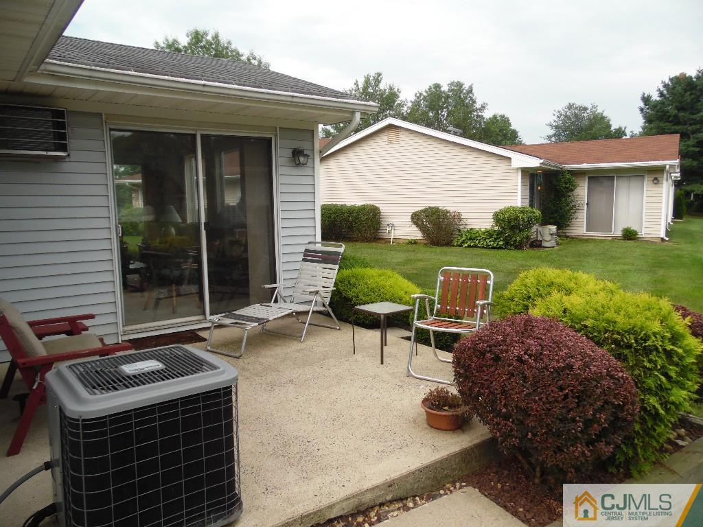 828 B Deal Road Monroe Township, NJ 08831 - Photo 14 of 22 Gallery Image 14