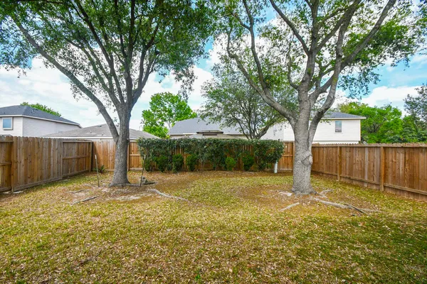$2,000 | 20506 Lantern Springs Lane, Cypress, TX 77433