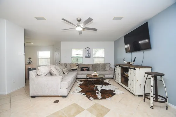 $2,000 | 20506 Lantern Springs Lane, Cypress, TX 77433