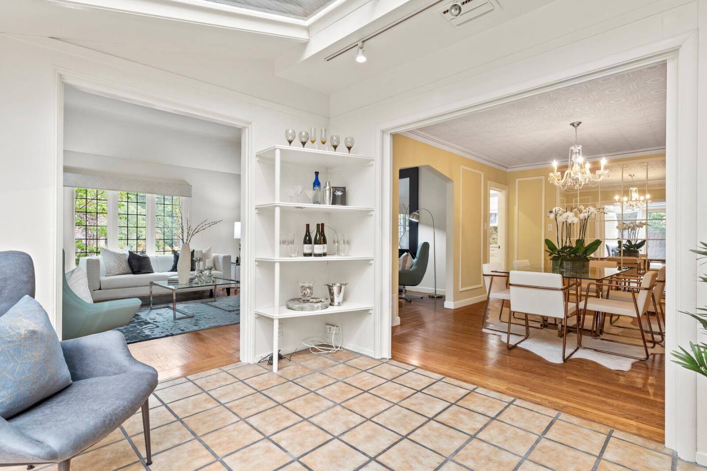 750 Edgewood Road San Mateo, CA 94402 - Photo 8 of 26 a living room with furniture