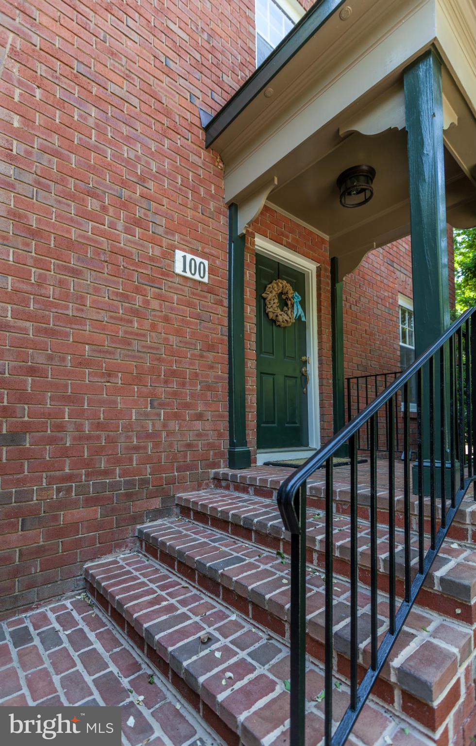 100 Kent Square Road Gaithersburg, MD 20878 - Photo 2 of 30 Exterior (Front)