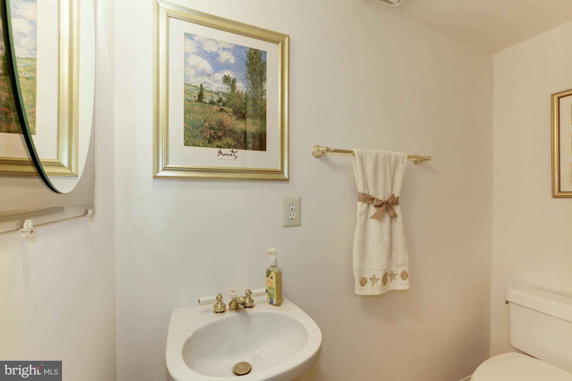 100 Kent Square Road Gaithersburg, MD 20878 - Photo 11 of 30 Bath