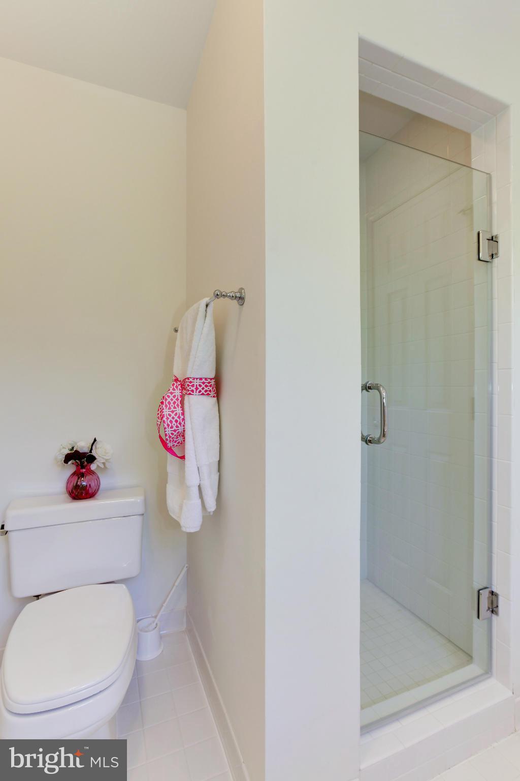 100 Kent Square Road Gaithersburg, MD 20878 - Photo 15 of 30 Bath