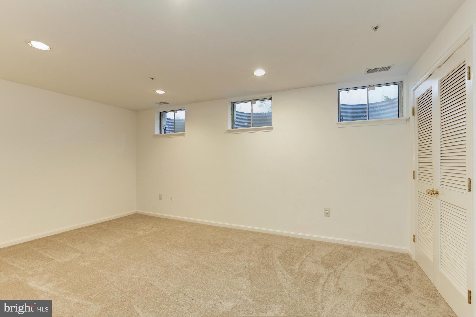 100 Kent Square Road Gaithersburg, MD 20878 - Photo 19 of 30 Interior (General)