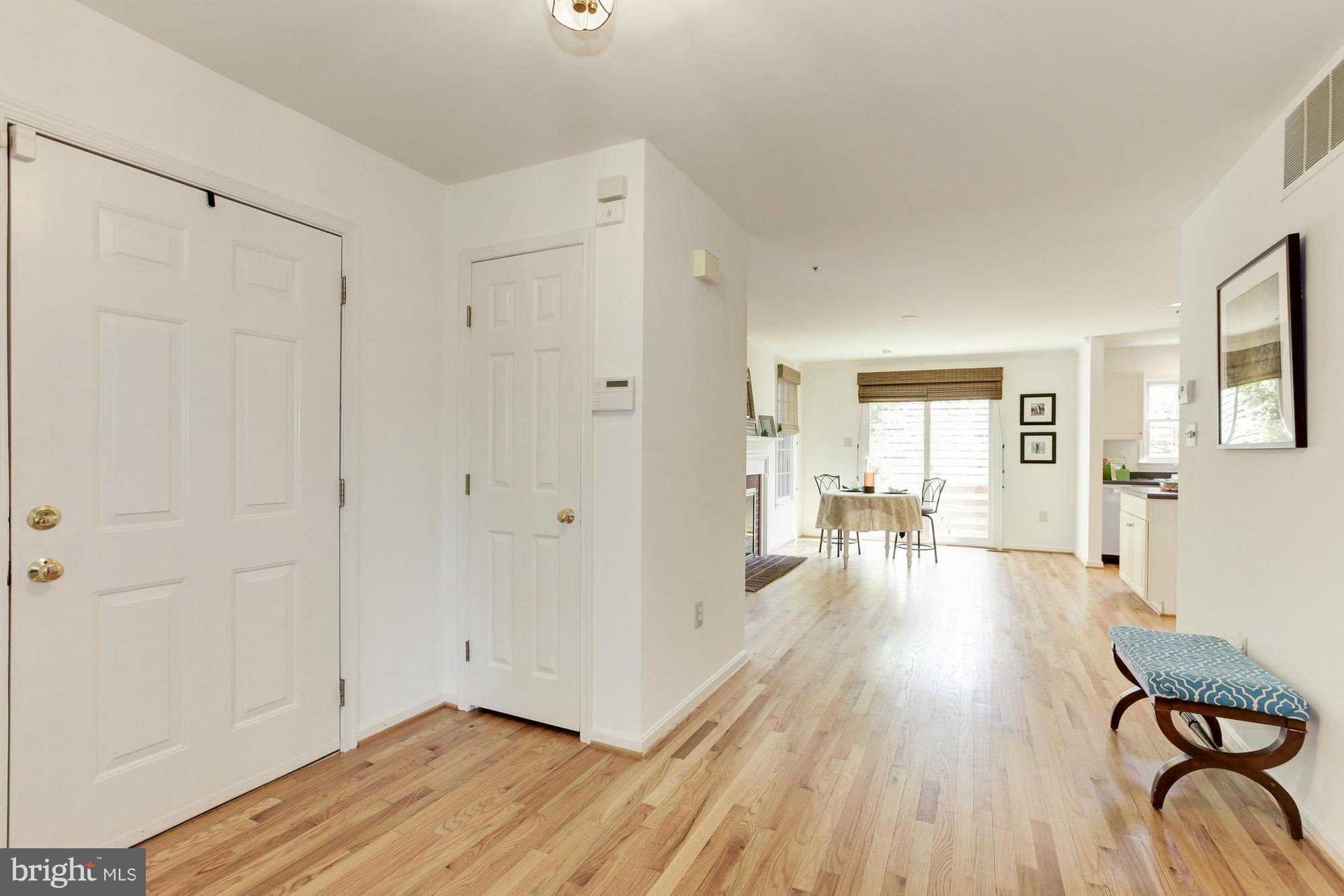 100 Kent Square Road Gaithersburg, MD 20878 - Photo 5 of 30 Interior (General)