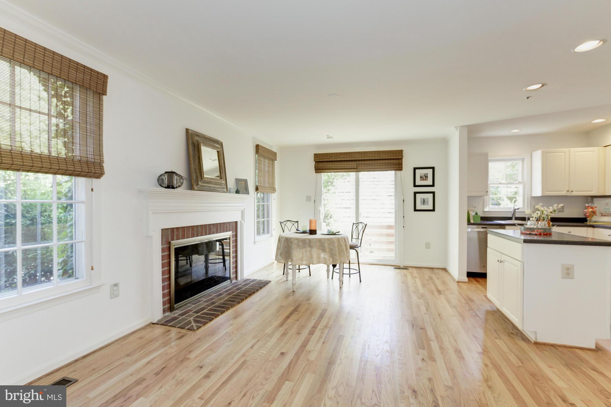 100 Kent Square Road Gaithersburg, MD 20878 - Photo 6 of 30 Dining Room