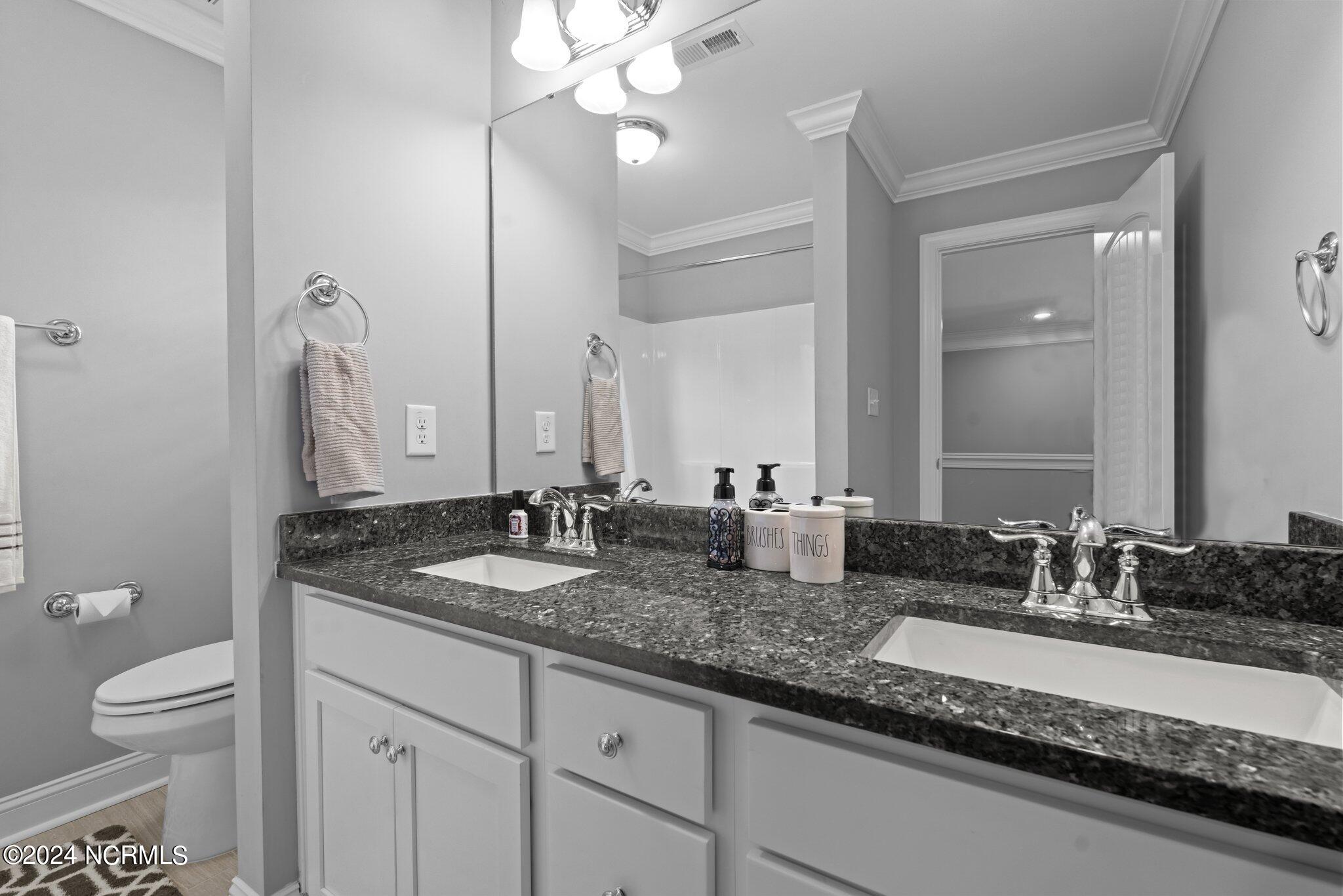 175 Hillard Road Pinehurst, NC 28374 - Photo 31 of 43 Bathroom