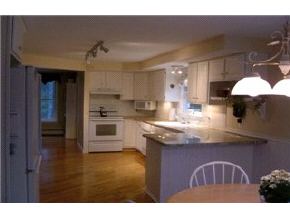 21 Paul Avenue Derry, NH 03038 - Photo 2 of 5