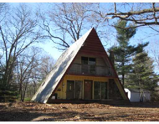 23 Caron Way Glocester, RI 02857 - Photo 1 of 1 Exterior Front.