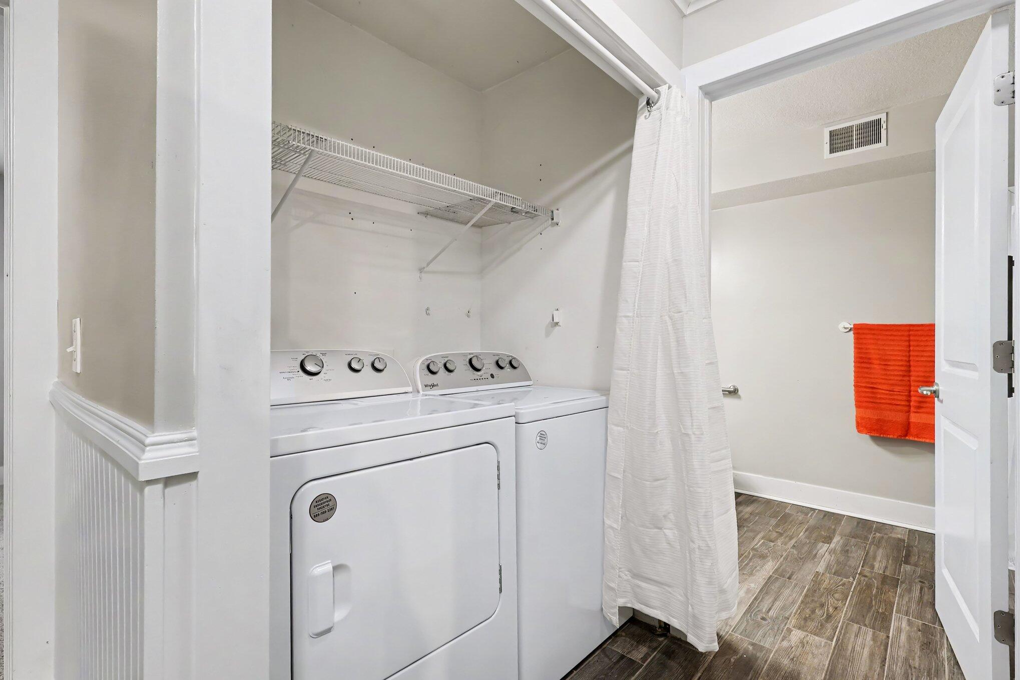 18400 North Ridge Court, Unit 7 Spring Lake, MI 49456 - Photo 12 of 15 Laundry