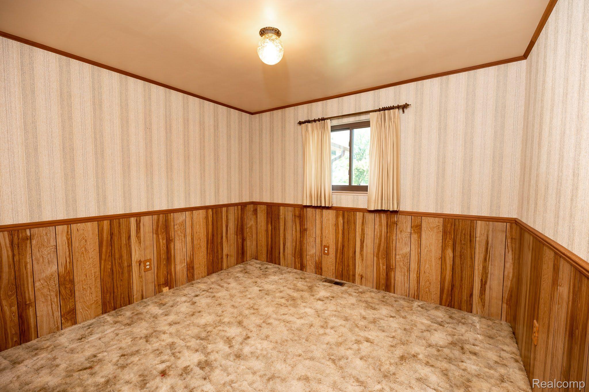 55305 Scheuer Road New Baltimore, MI 48051 - Photo 29 of 37 Gallery Image 29
