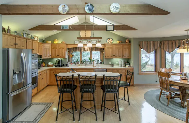 $1,399,000 | 50796 202nd Place, McGregor, MN 55760