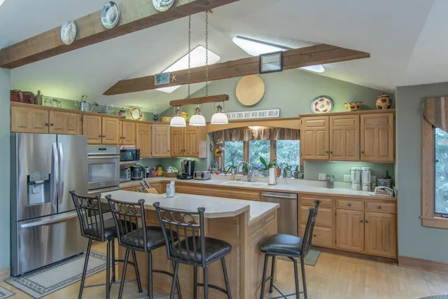 $1,399,000 | 50796 202nd Place, McGregor, MN 55760