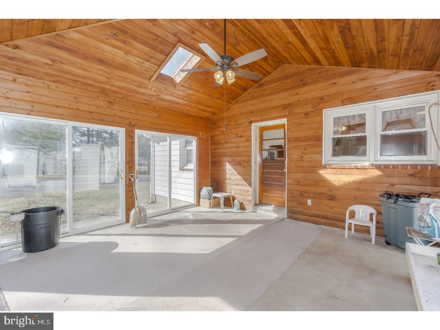 143 Money Road Townsend, DE 19734 - Photo 15 of 23 Sun Room