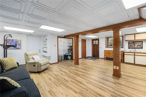 $1,749,000 | 365 West Wrentham Road, Cumberland, RI 02864