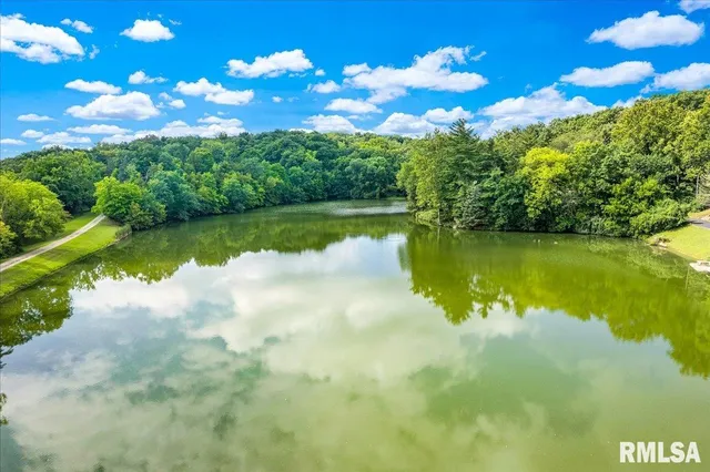 $99,900 | North Ivy Lake Road, Chillicothe, IL 61523