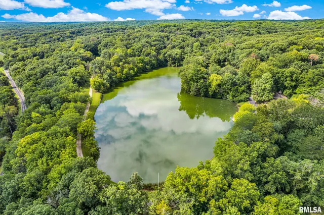 $99,900 | North Ivy Lake Road, Chillicothe, IL 61523