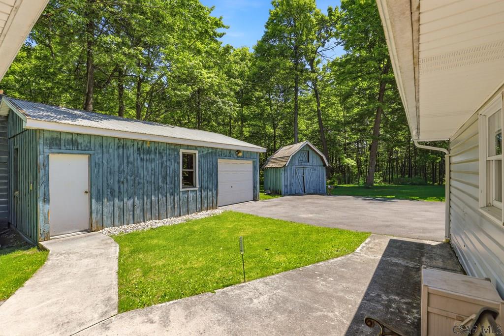 209 Oak Post Road Meyersdale, PA 15552 - Photo 35 of 45