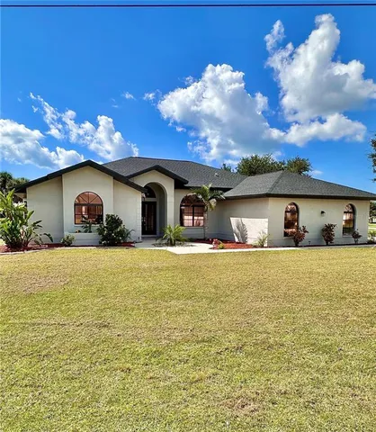 $418,900 | 1 Clubhouse Road, Rotonda West, FL 33947