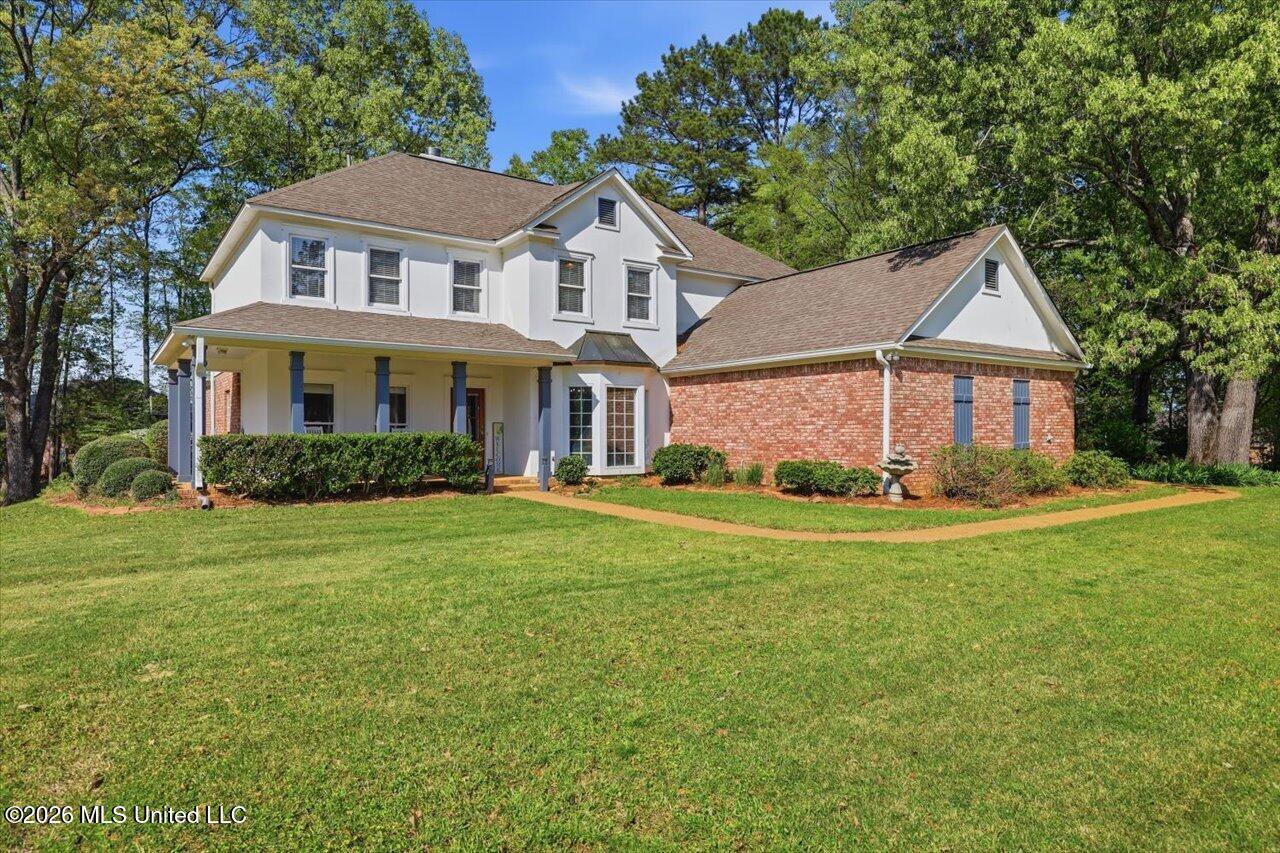 150 Lake Ridge Drive Madison, MS 39110 - Photo 2 of 40 02-150 Lake Ridge Dr _ Home Tours MS