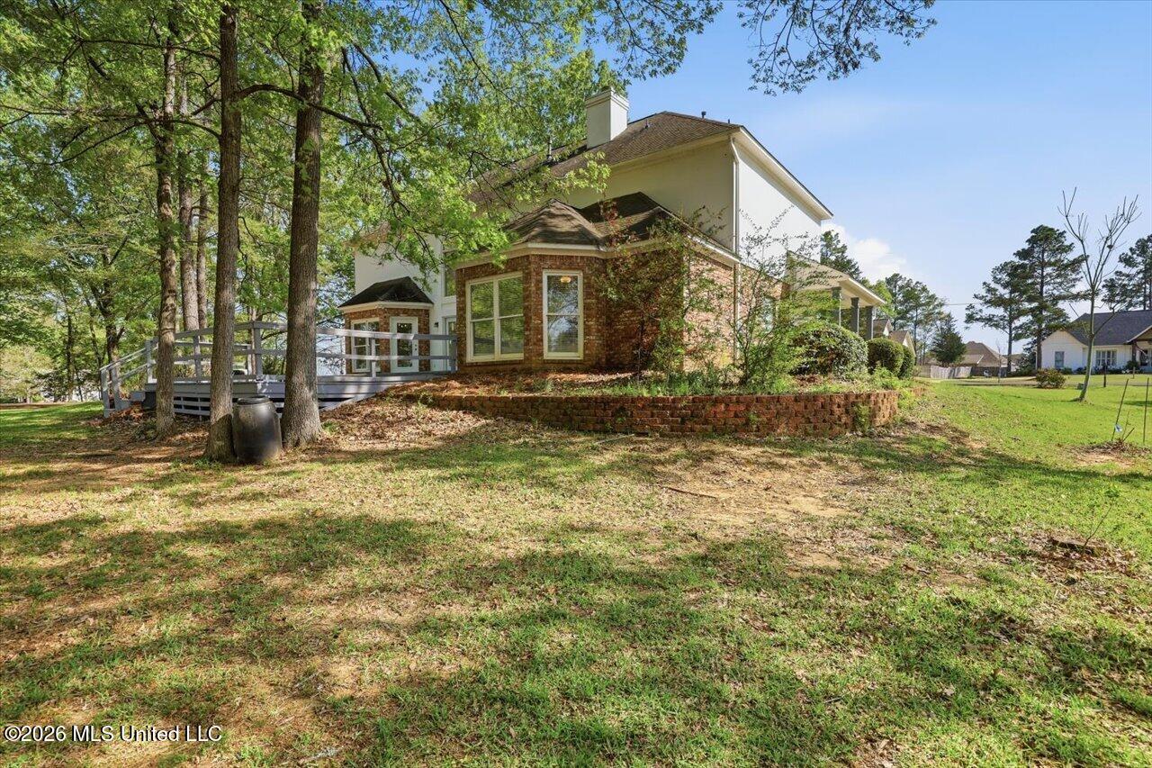 150 Lake Ridge Drive Madison, MS 39110 - Photo 37 of 40 37-150 Lake Ridge Dr _ Home Tours MS