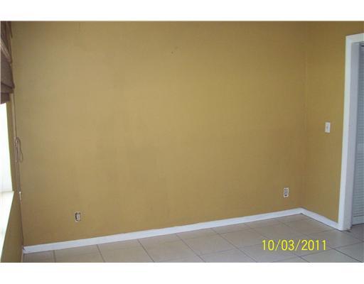 19 Beverly Road West Jupiter, FL 33469 - Photo 3 of 9 Additional Photo