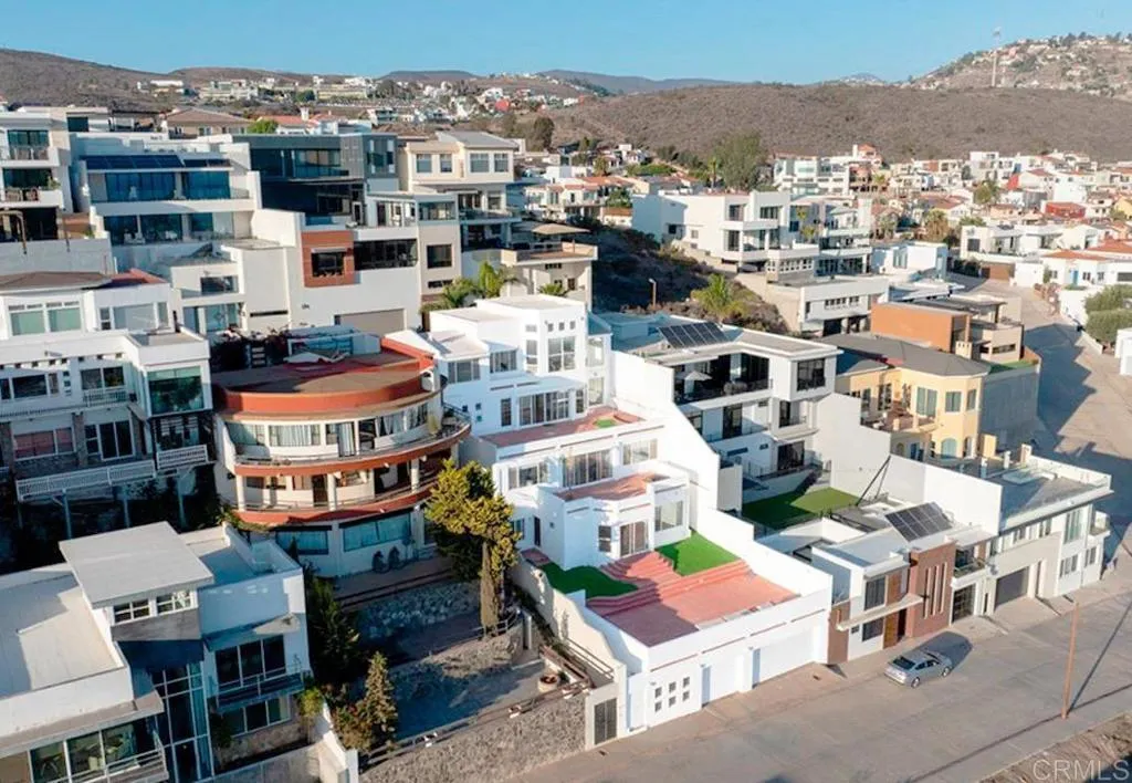 167 Marina San Diego Real De San Marino Ensenada Mex San Diego, CA 92101 - Photo 18 of 21 a picture of city view