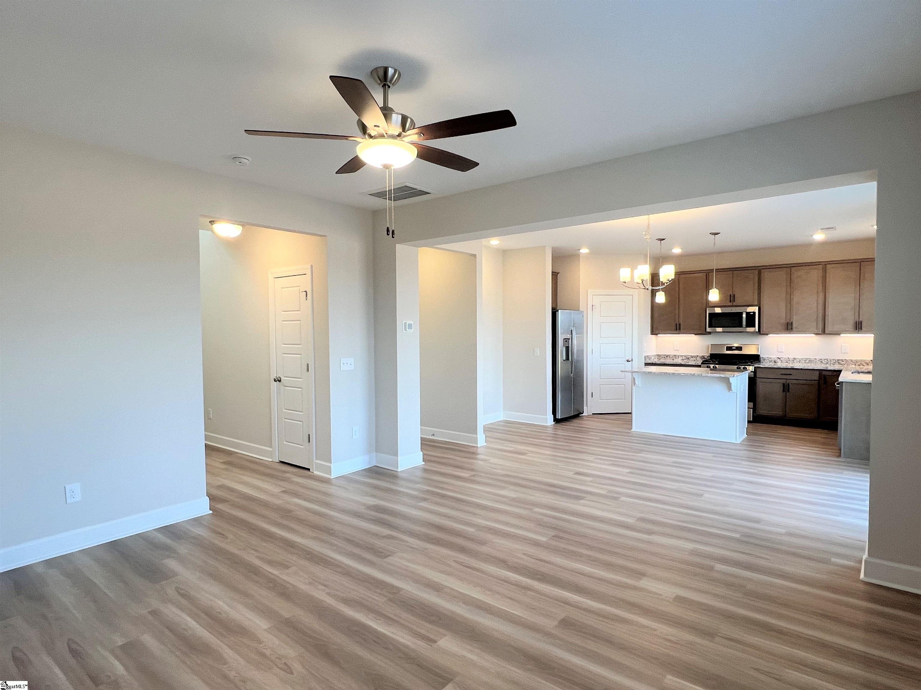 14 Callen Oak Way Greenville, SC 29607 - Photo 5 of 22