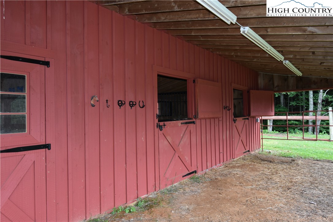 116 Joe Badger Road Warrensville, NC 28693 - Photo 31 of 48 Gallery Image 31