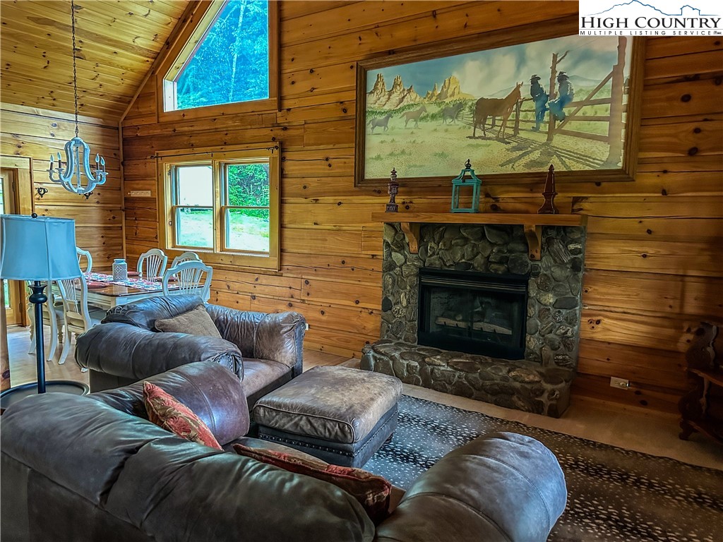 116 Joe Badger Road Warrensville, NC 28693 - Photo 6 of 48 Gallery Image 6