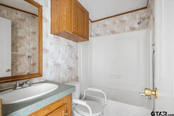 $199,999 | 476 Airway Avenue, Tyler, TX 75704