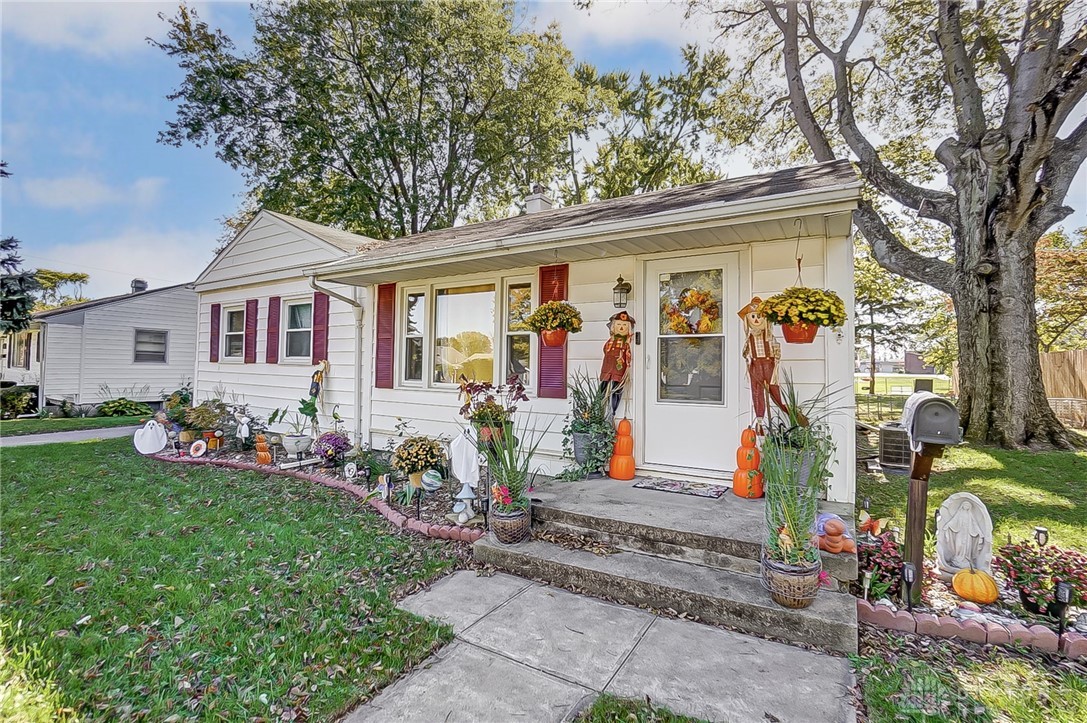 1426 Covent Road Troy, OH 45373 - Photo 4 of 29 Gallery Image 4