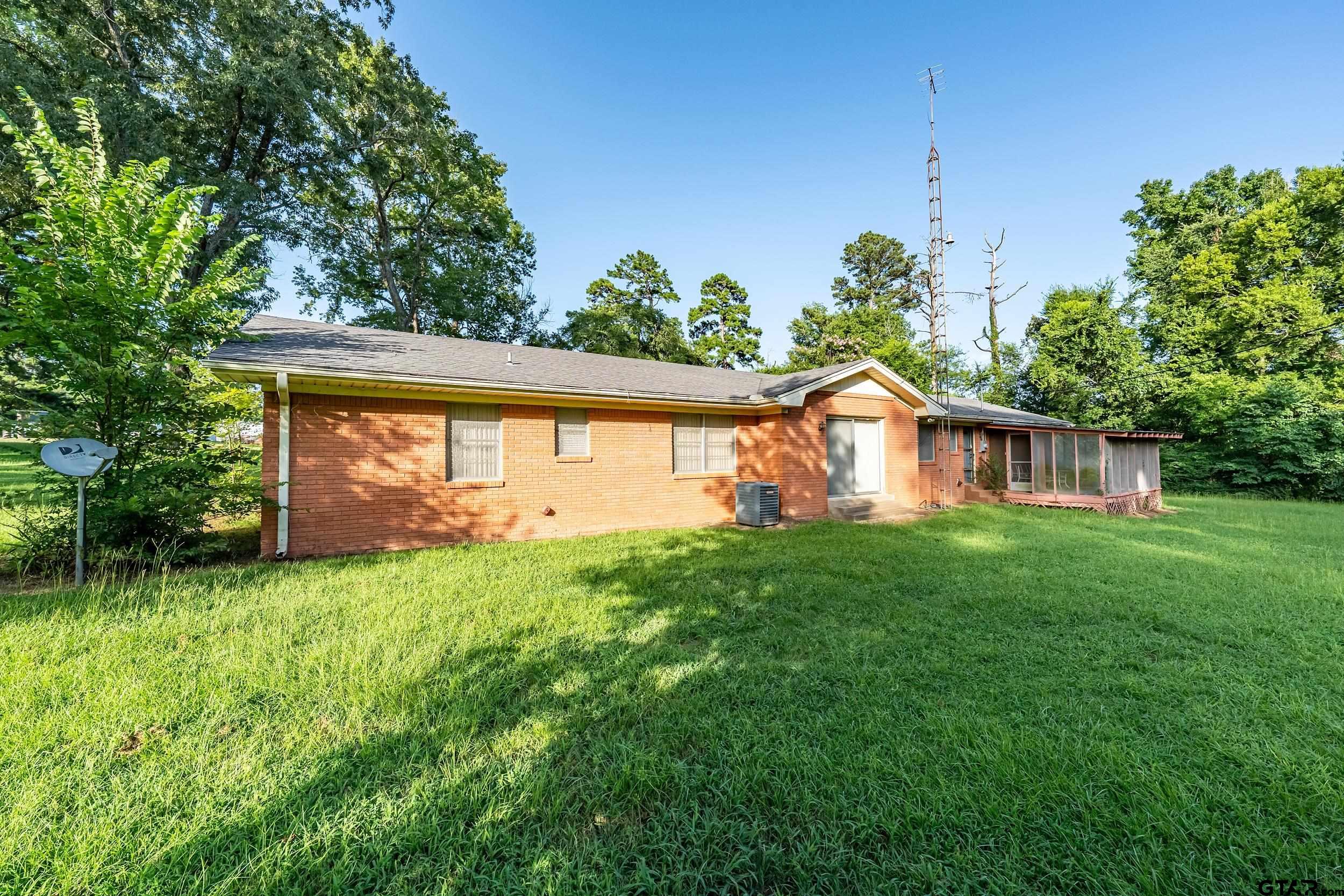 1858 Dickinson Drive Rusk, TX 75785 - Photo 11 of 35