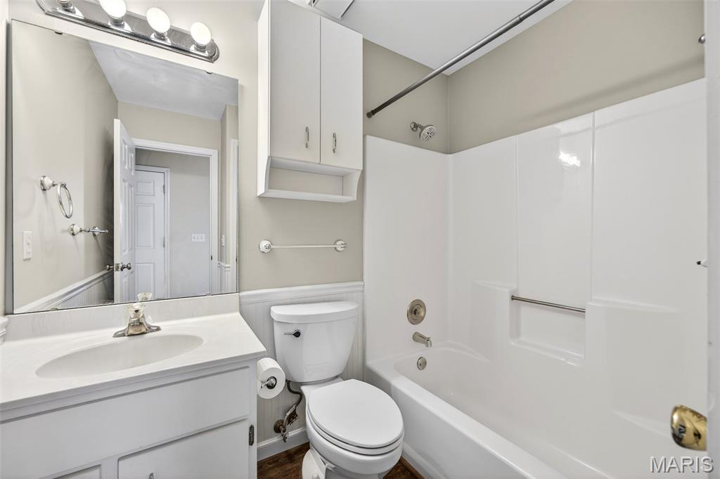 2425 Muegge Road St. Charles, MO 63303 - Photo 10 of 36