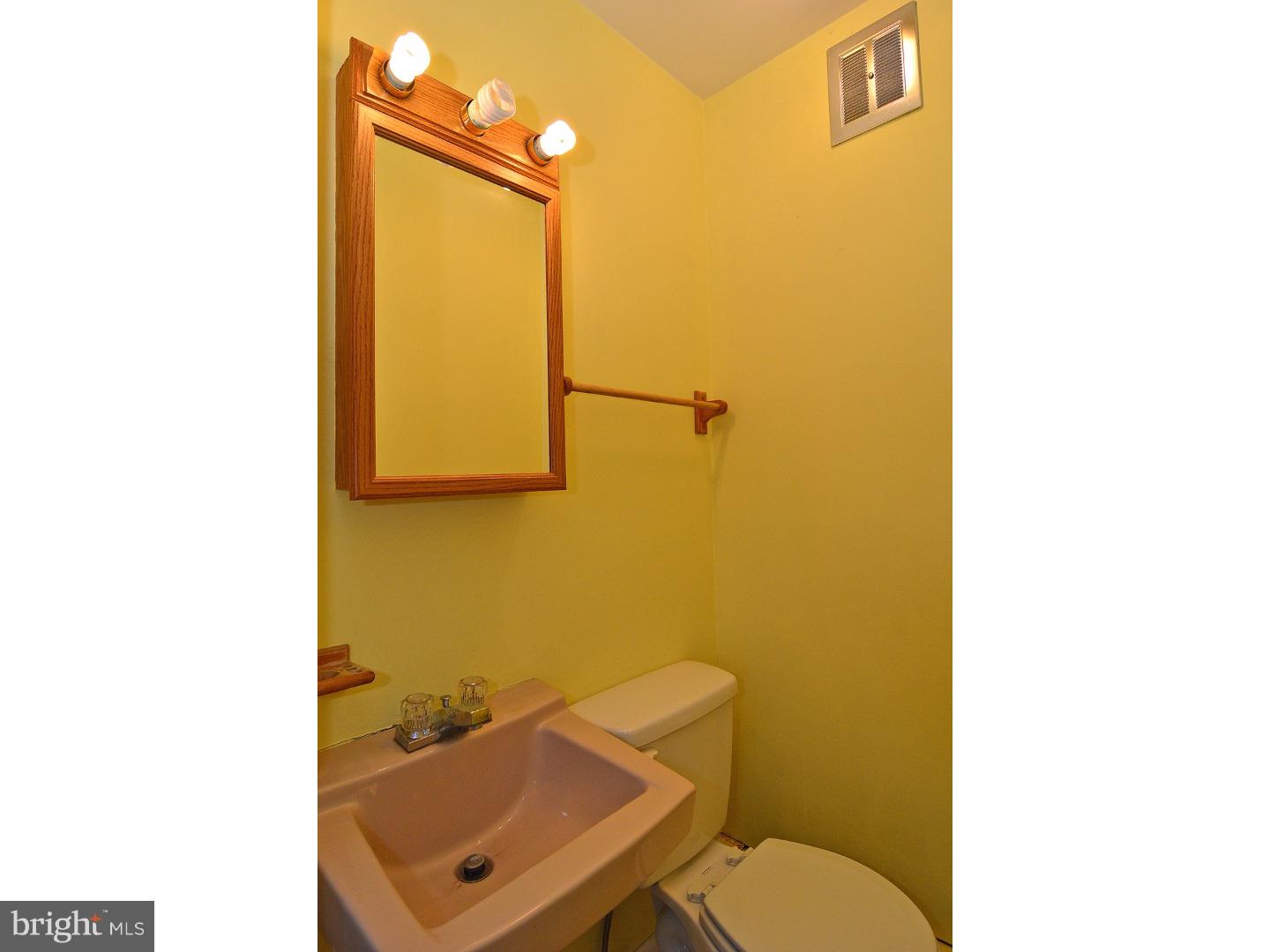 26 Spring Crest Boulevard Sinking Spring, PA 19608 - Photo 12 of 20 Gallery Image 12