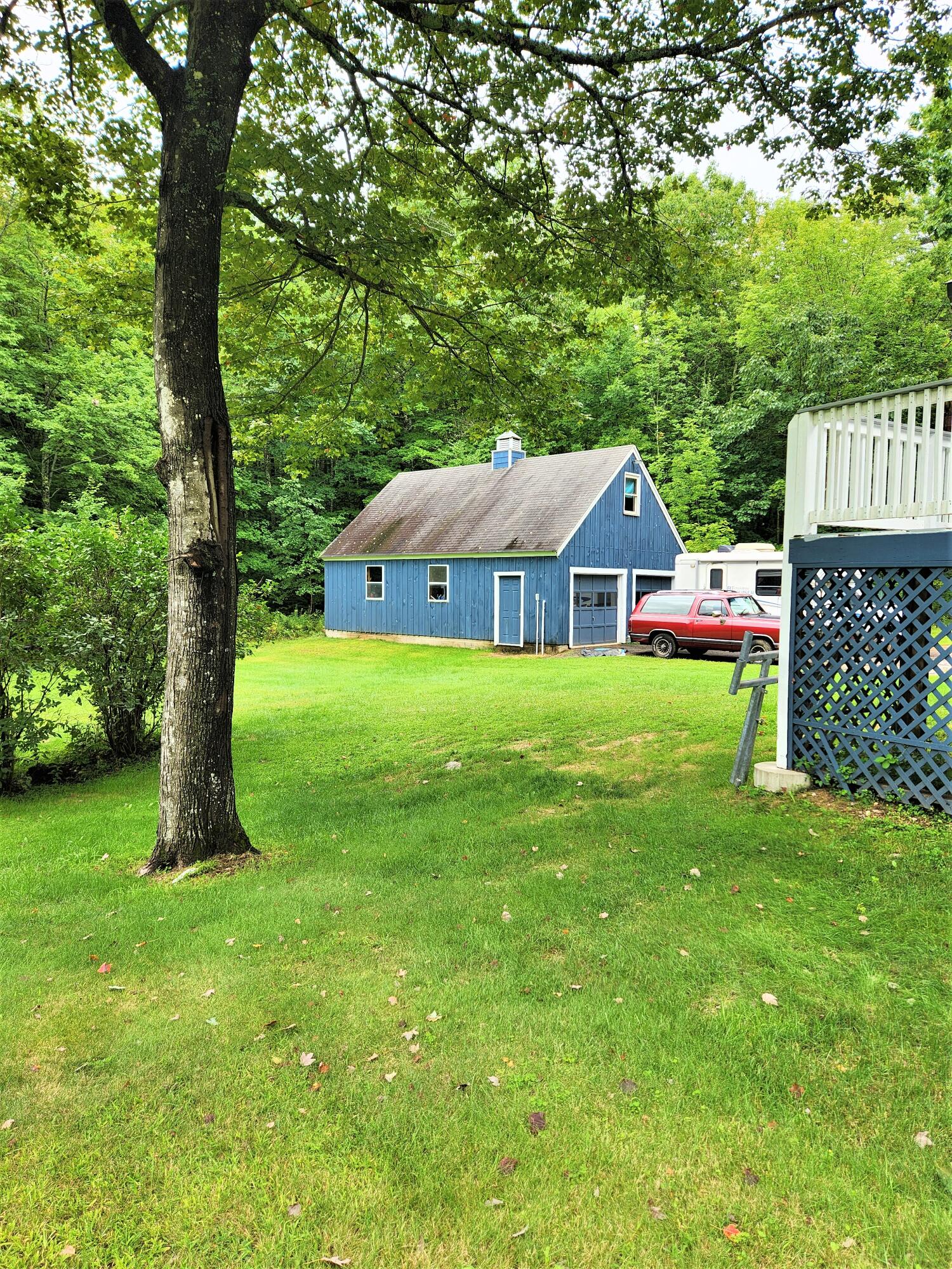 15 Daniel Lane Springvale, ME 04083 - Photo 6 of 31 Daniel garage 2