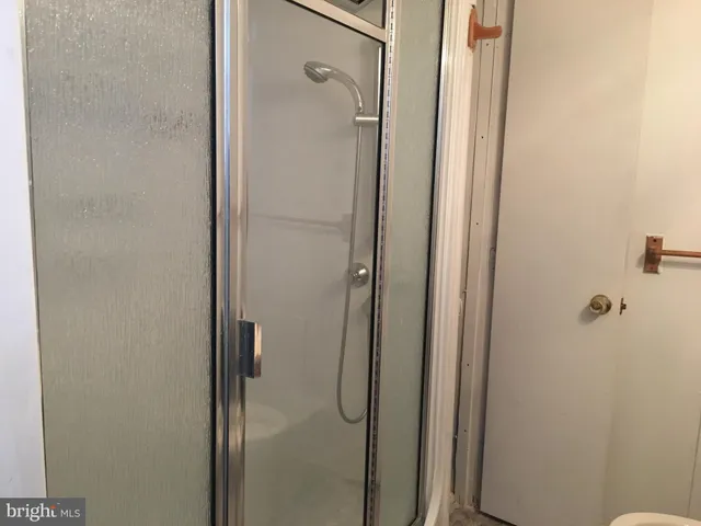 $1,900 | 1113 West Thompson Street, Philadelphia, PA 19122