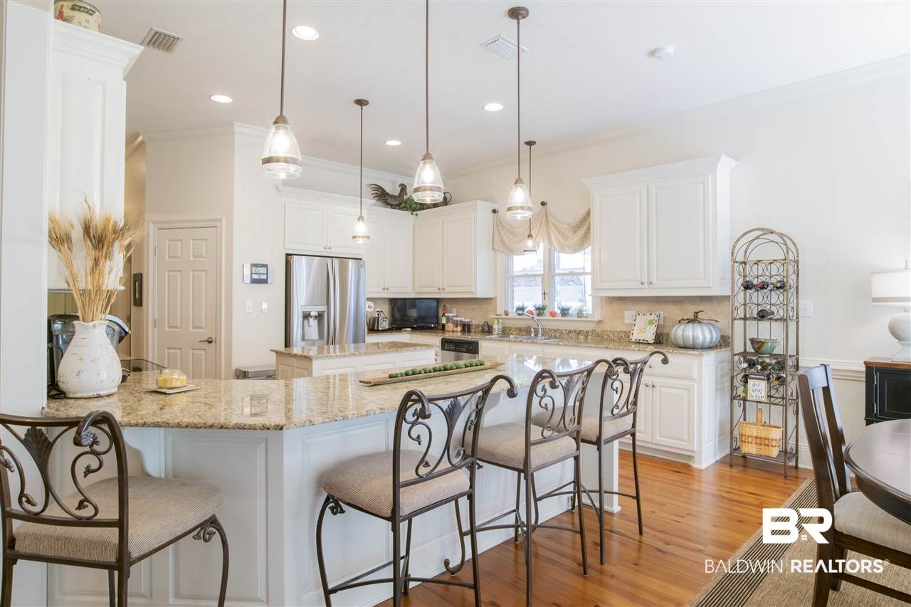 313 Poplar Place Fairhope, AL 36532 - Photo 10 of 34