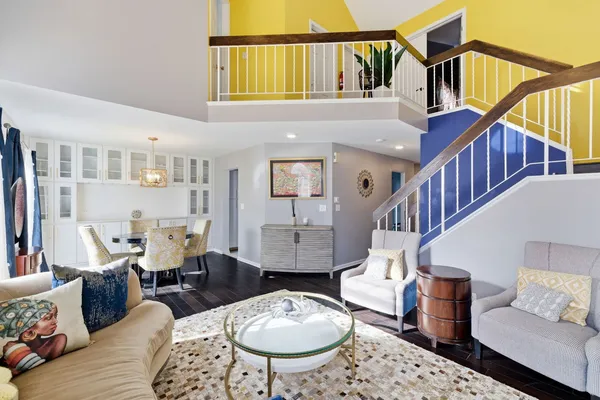 $489,900 | 1497 Whitman Court, Schaumburg, IL 60173