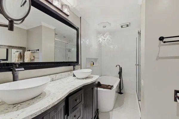 $489,900 | 1497 Whitman Court, Schaumburg, IL 60173