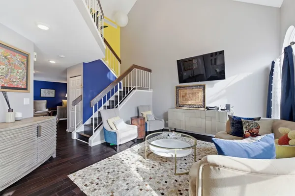 $489,900 | 1497 Whitman Court, Schaumburg, IL 60173
