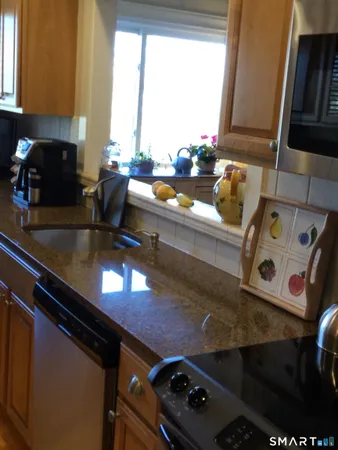 $639,000 | 252 Agawam Drive, Unit A, Stratford, CT 06614