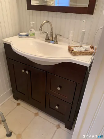 $639,000 | 252 Agawam Drive, Unit A, Stratford, CT 06614