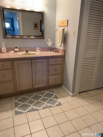 $639,000 | 252 Agawam Drive, Unit A, Stratford, CT 06614