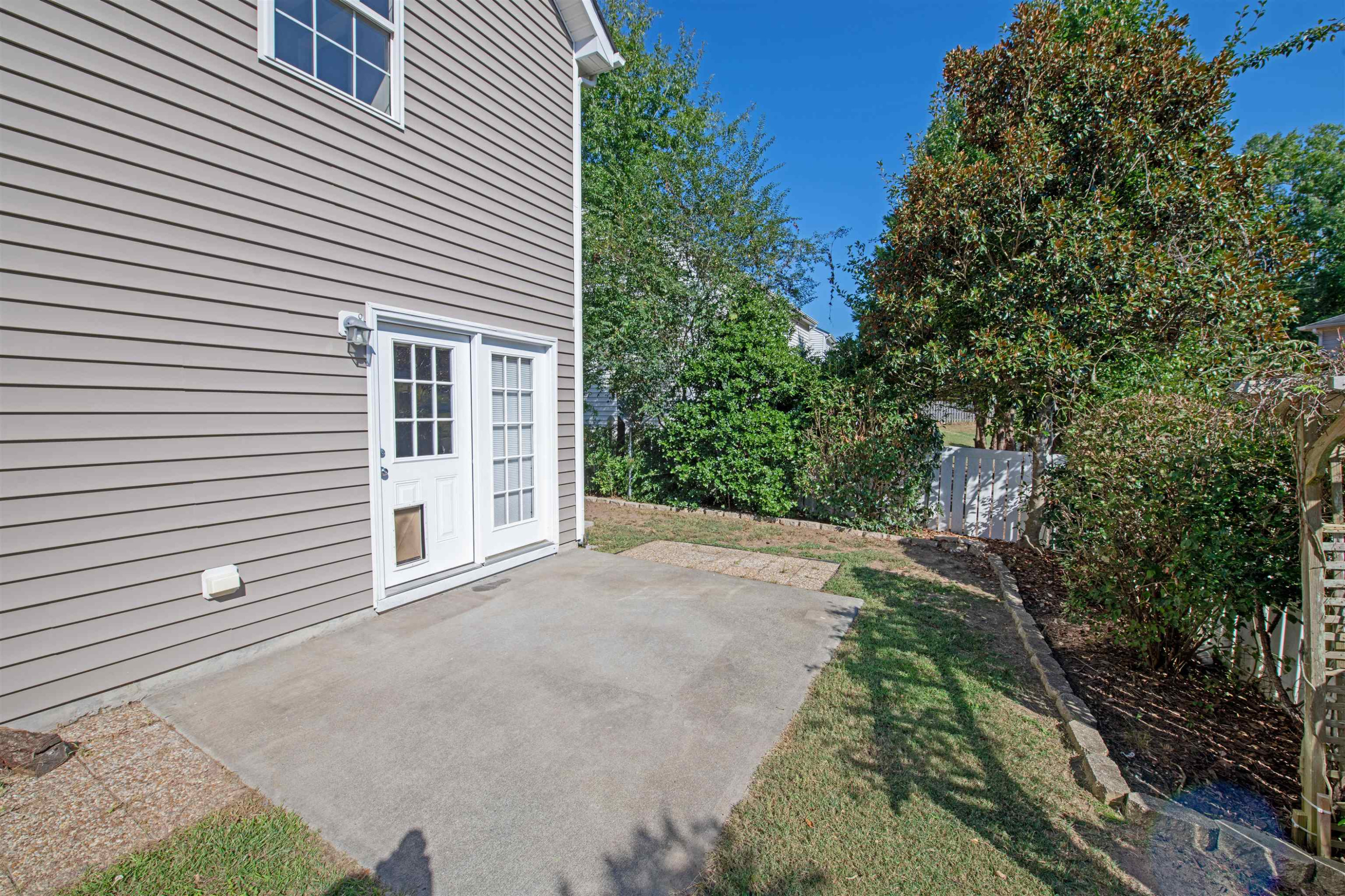 406 Hanson Road Durham, NC 27713 - Photo 17 of 18 Patio off of Kitchen