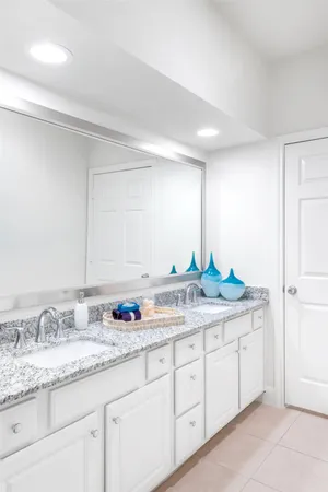 $1,685 | 320 Jackson Hill Street, Unit 373, Houston, TX 77007