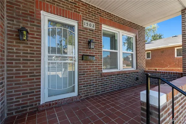 $348,000 | 1500 Linton Avenue, St. Louis, MO 63107