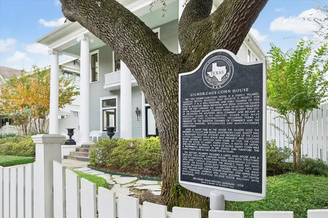 $2,250,000 | 200 Westmoreland Street, Houston, TX 77006